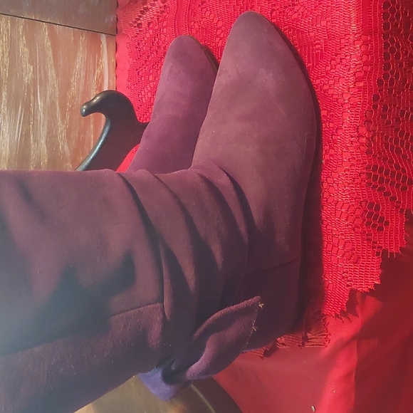 Pimento Purple Boots - Picture 4 of 5